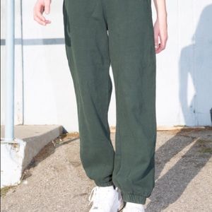 ‼️INTEREST CHECK‼️ olive green brandy sweats